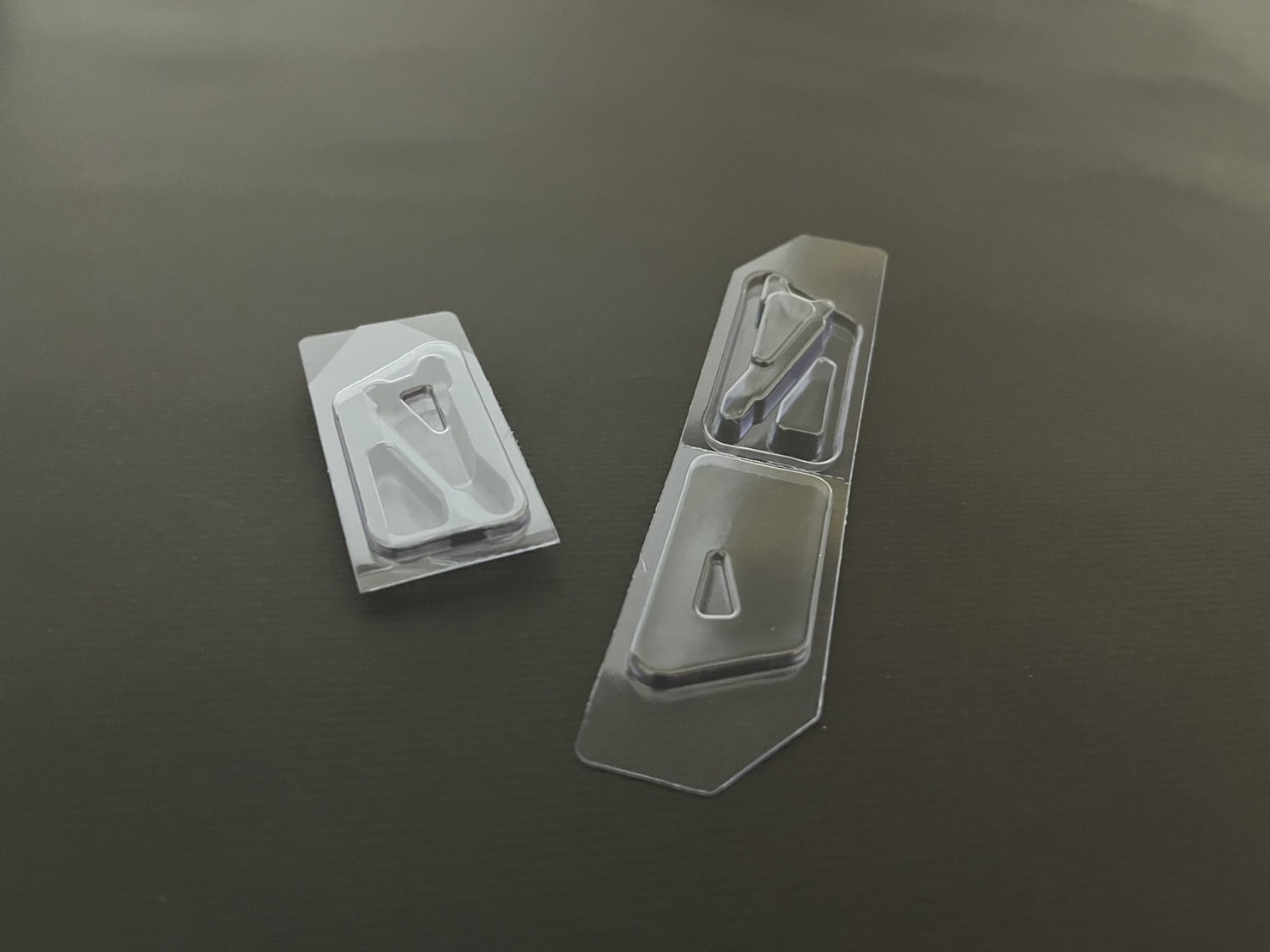 Lining packaging box